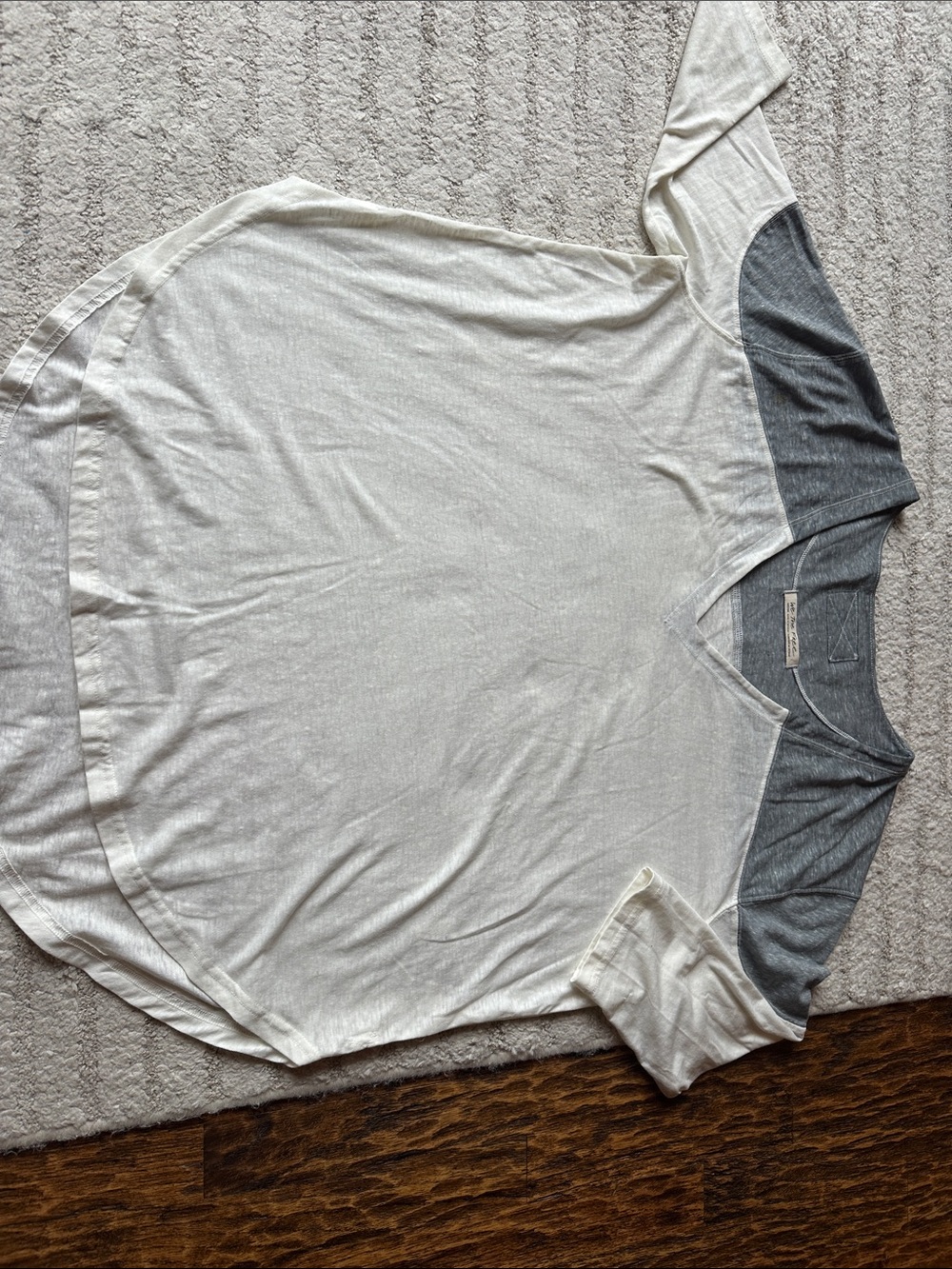 We The Free Light Cream and Gray 3/4 Sleeve V-Neck Women's Top